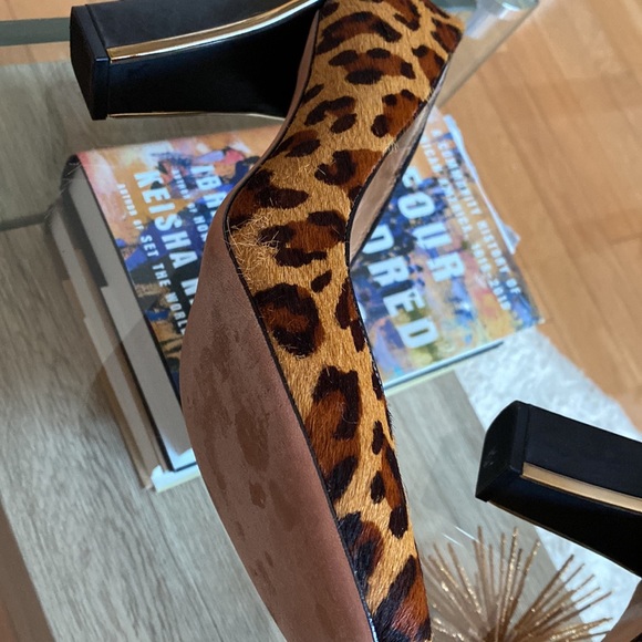 Diane von Furstenberg real fur-dyed calf fur pumps - Picture 4 of 11